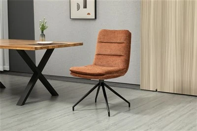 Chaise longue decorativa
